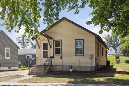 613 2nd NW