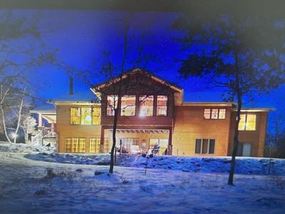 10115 E Island Lake Road