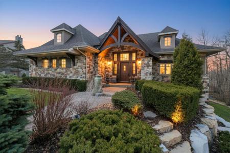 3601 Lerive Way