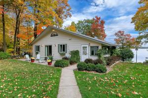 5232 Island View Drive