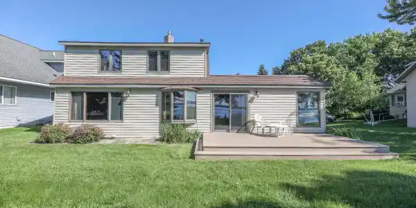 23727 N Lakeshore Drive
