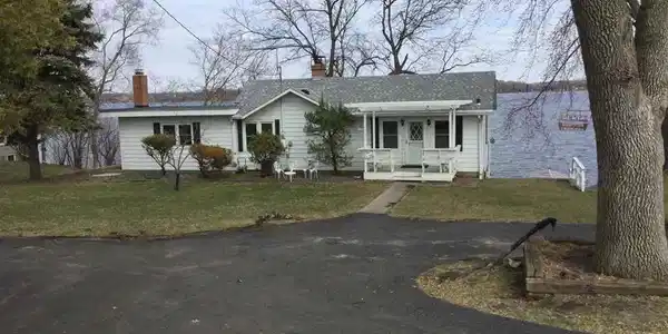 3752 Sioux Lane