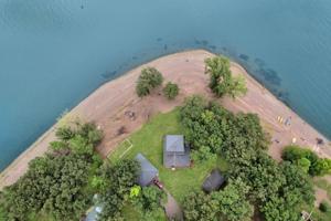 27858 Greens Point
