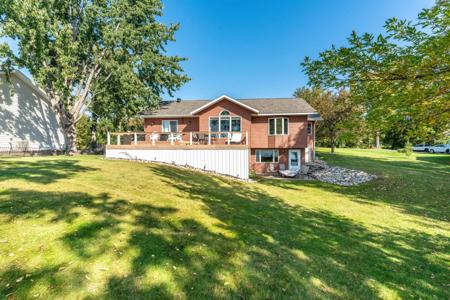 24864 Tri Lakes Drive