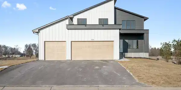 9998 14th Circle NE