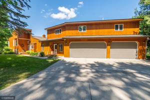 6016 Shady NE
