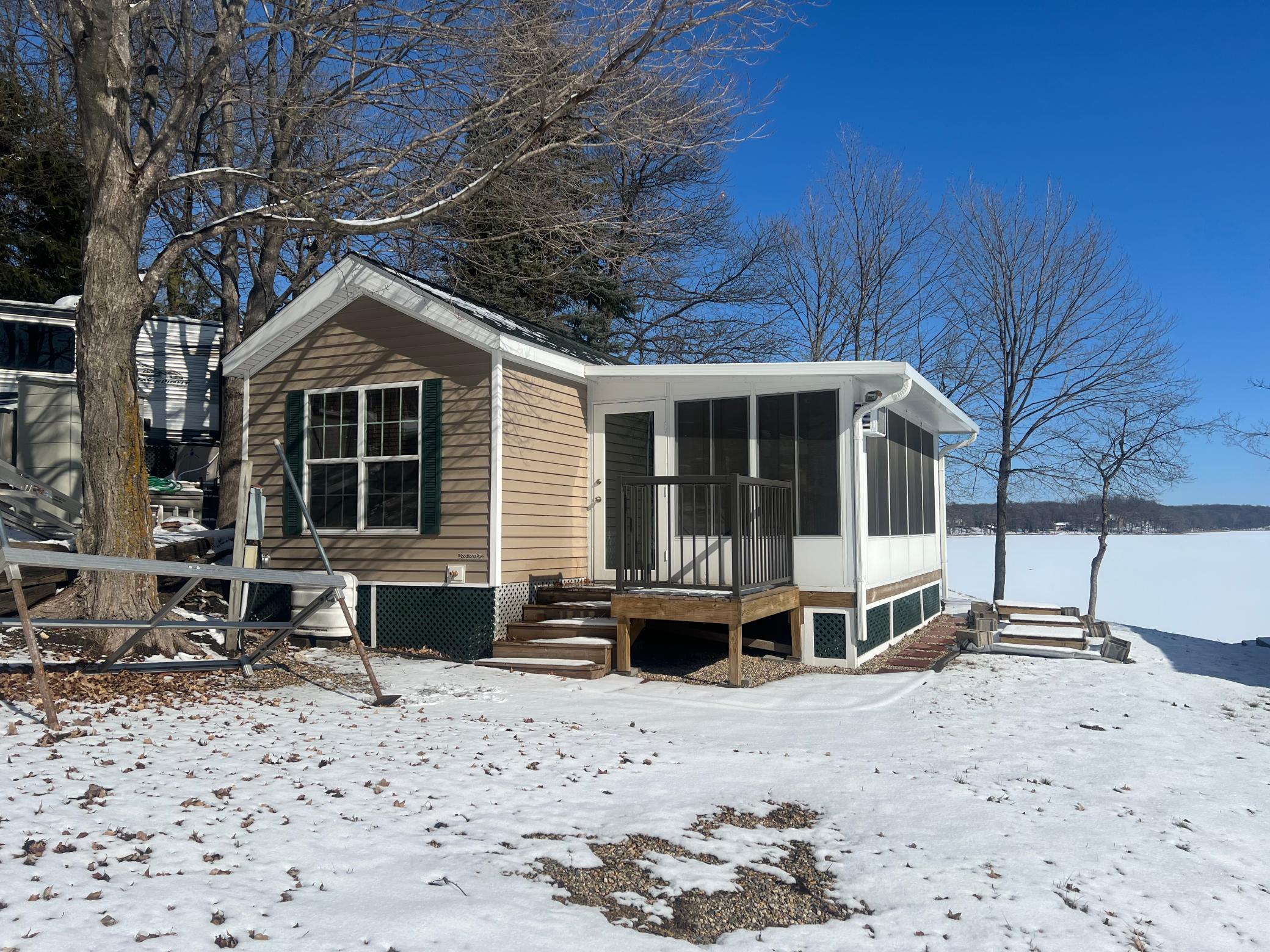 Image 1 Image 1