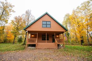 12379 Pine Lake