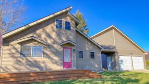 3312 Carneva Acres NE