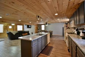3821 Donnelly NW