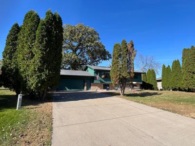 18 W Golden Lake Road