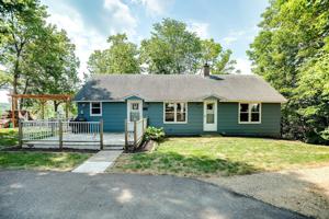 1022 3rd E