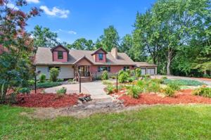 13558 Island View Drive NW