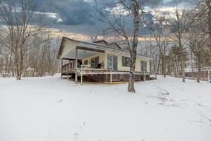 2227 Gray NW