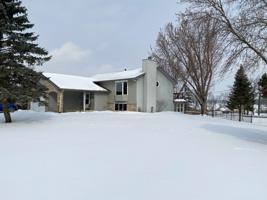 5728 Meadowview Drive