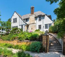 4350 Lake Harriet Parkway W