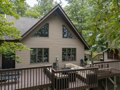 4291 Thunder Lake Lodge Drive NE