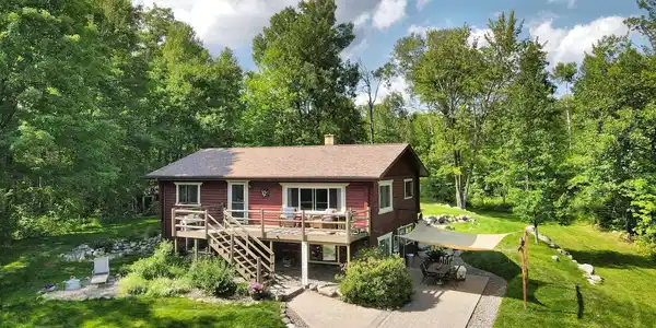34634 8 Mile Road