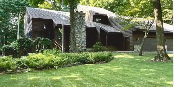 6365 Virginia Drive