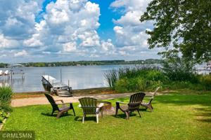 1990 LAKE VIEW
