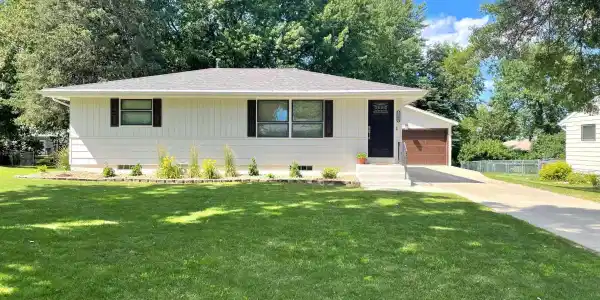 1500 Hillcrest
