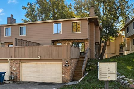 2106 Tamarin Trail