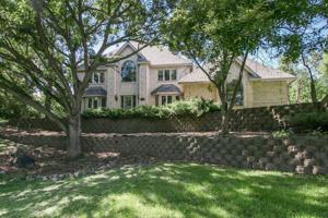 4 Robb Farm Road