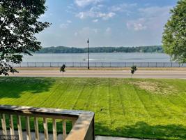 1601 Wayzata