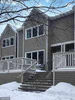 1555 W Wayzata Boulevard