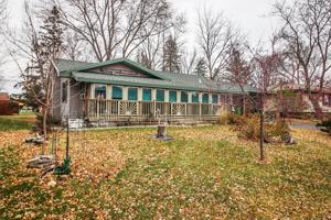 410 Suncrest