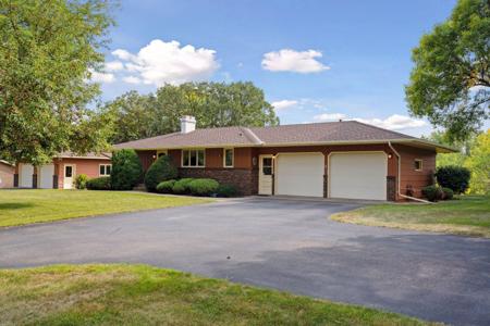 13240 Riverview NW