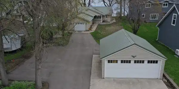 2742 N Eagle Road