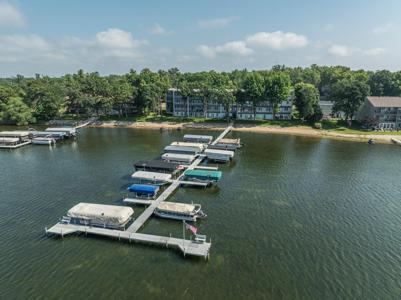 315 Park Lake Boulevard