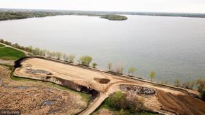 133 Lakeshore Circle