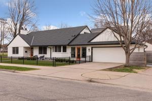 4900 James S