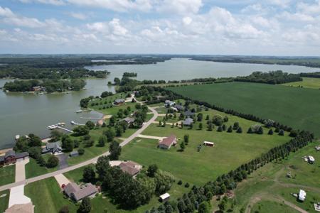 15 Lake Shetek Drive