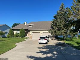 415 Irving Beach SW