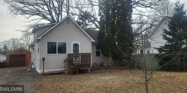 219 Forest