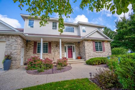 308 Country Club Drive NE