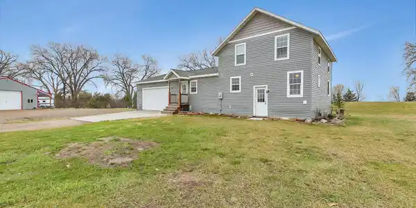 4859 15th SW