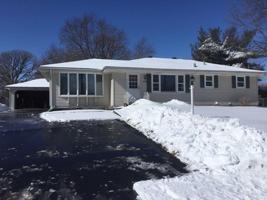 7624 Stinson