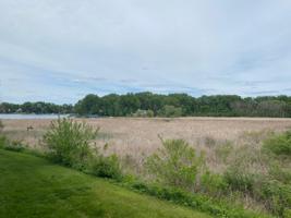 1304 Medicine Lake