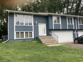 1390 Lakeside