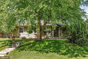 8600 Russell S