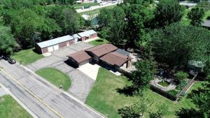 228 Silver NW