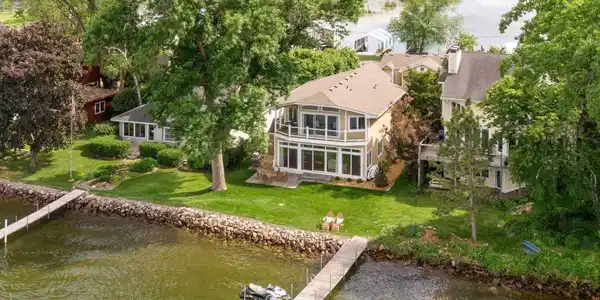 150 Interlachen