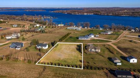 TBD Lakeview Lane