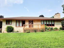 324 Lake