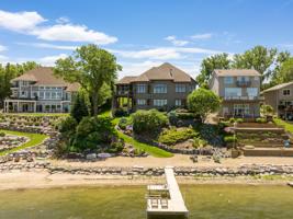 5724 Fairlawn Shores SE