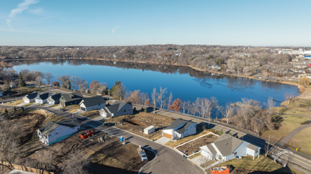 213 McCarrons Place W
